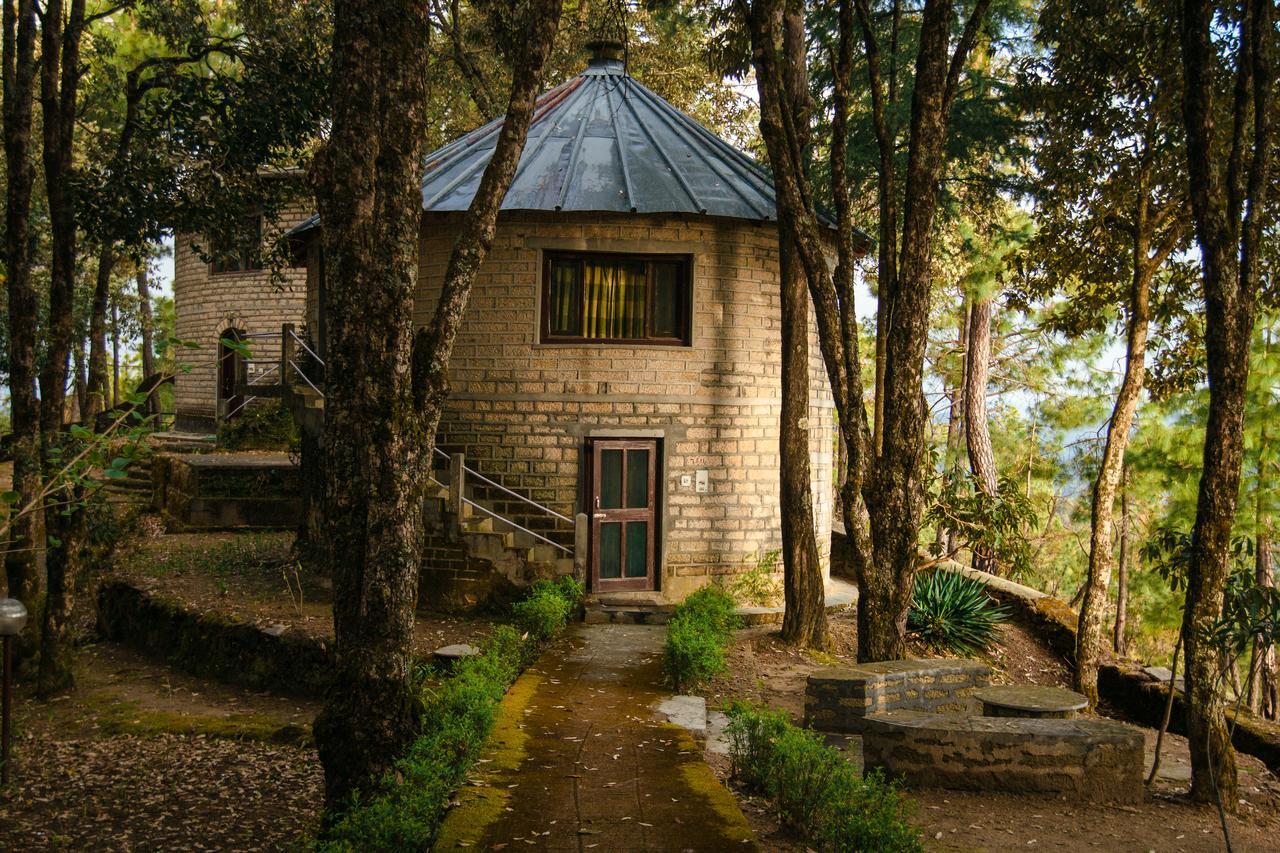 Hotel Khali Estate Binsar Exterior foto